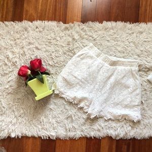White lace shorts - great for summer!